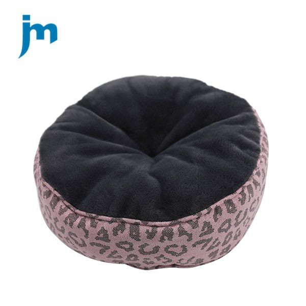 Leoprid Print Pet Bed